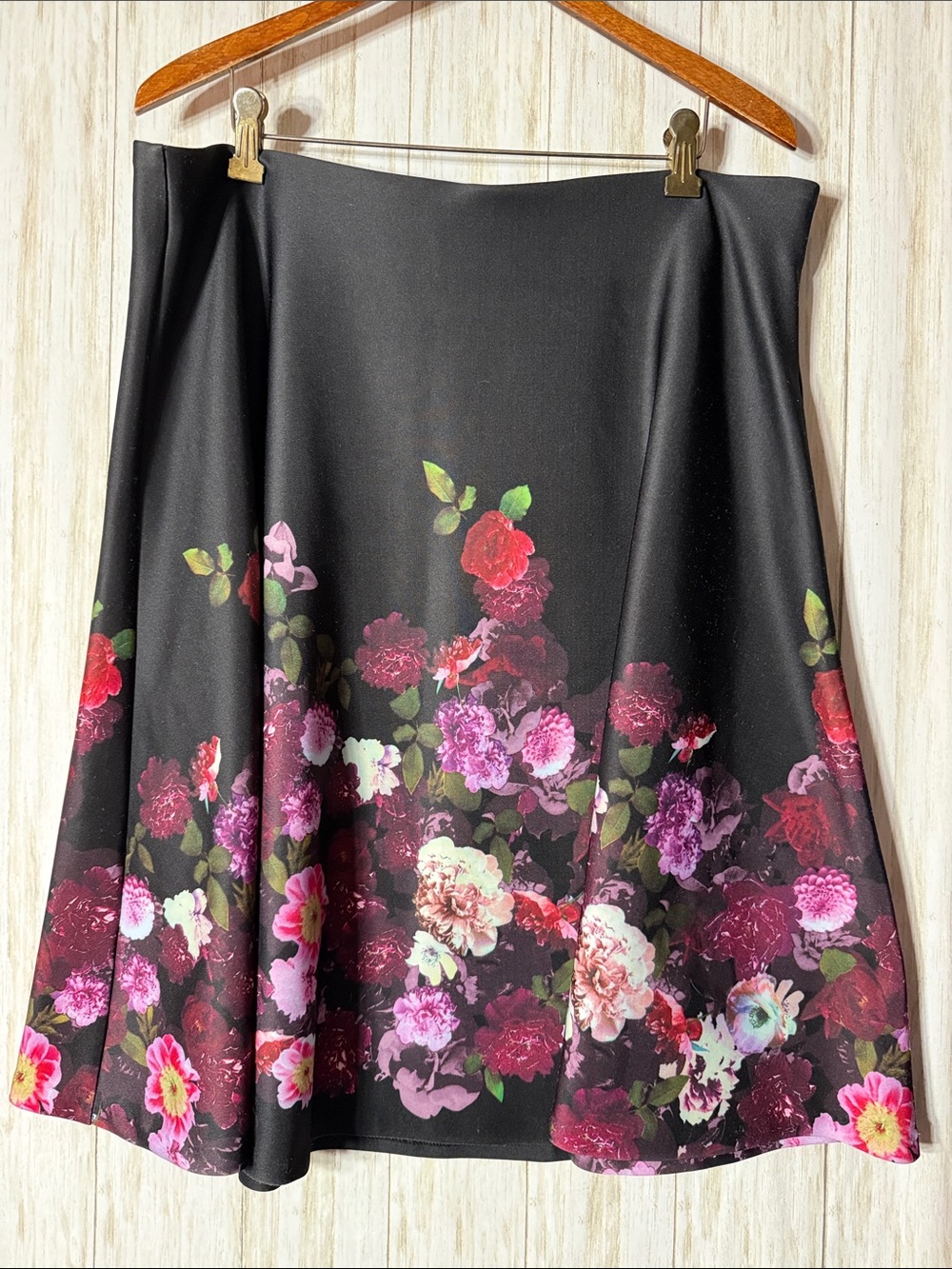 Dress Barn Black Circle Skirt with Pink, Red & Cream Floral Border